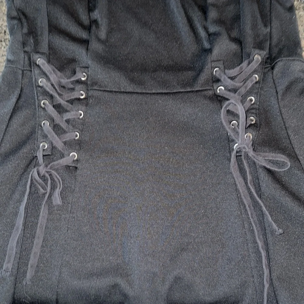 Torrid Black Front Lace Up Fit And Flare Tank Top - Picture 3 of 4
